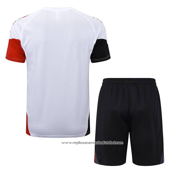 Fato de Treino
 Ajax 2025-2026 Manga Curta
 Branco
 - Calcas Curta
